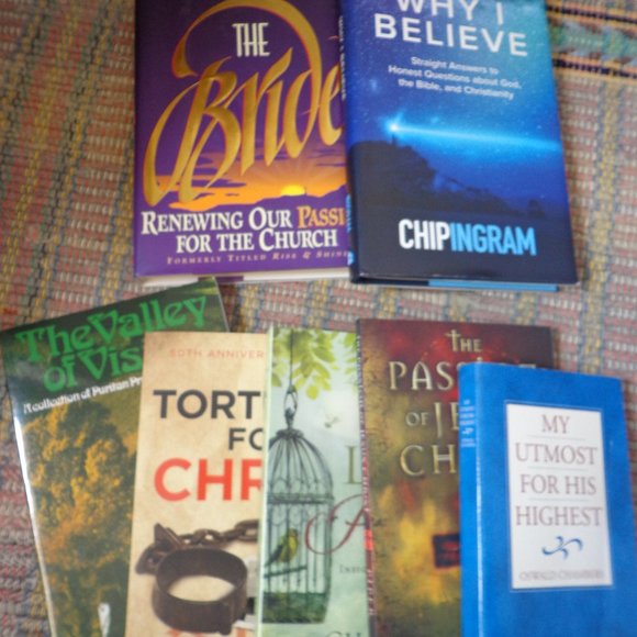 LOT OF 7 NEW SPIRITUAL CHRISTIANITY BOOKS - Picture 1 of 16